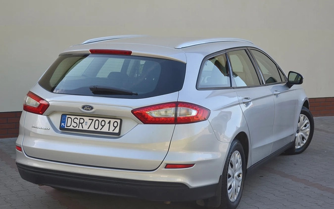 Ford Mondeo cena 39900 przebieg: 276800, rok produkcji 2015 z Szydłowiec małe 277